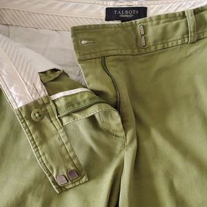 Talbots EUC Sz 6 Army Green Bermuda Shorts